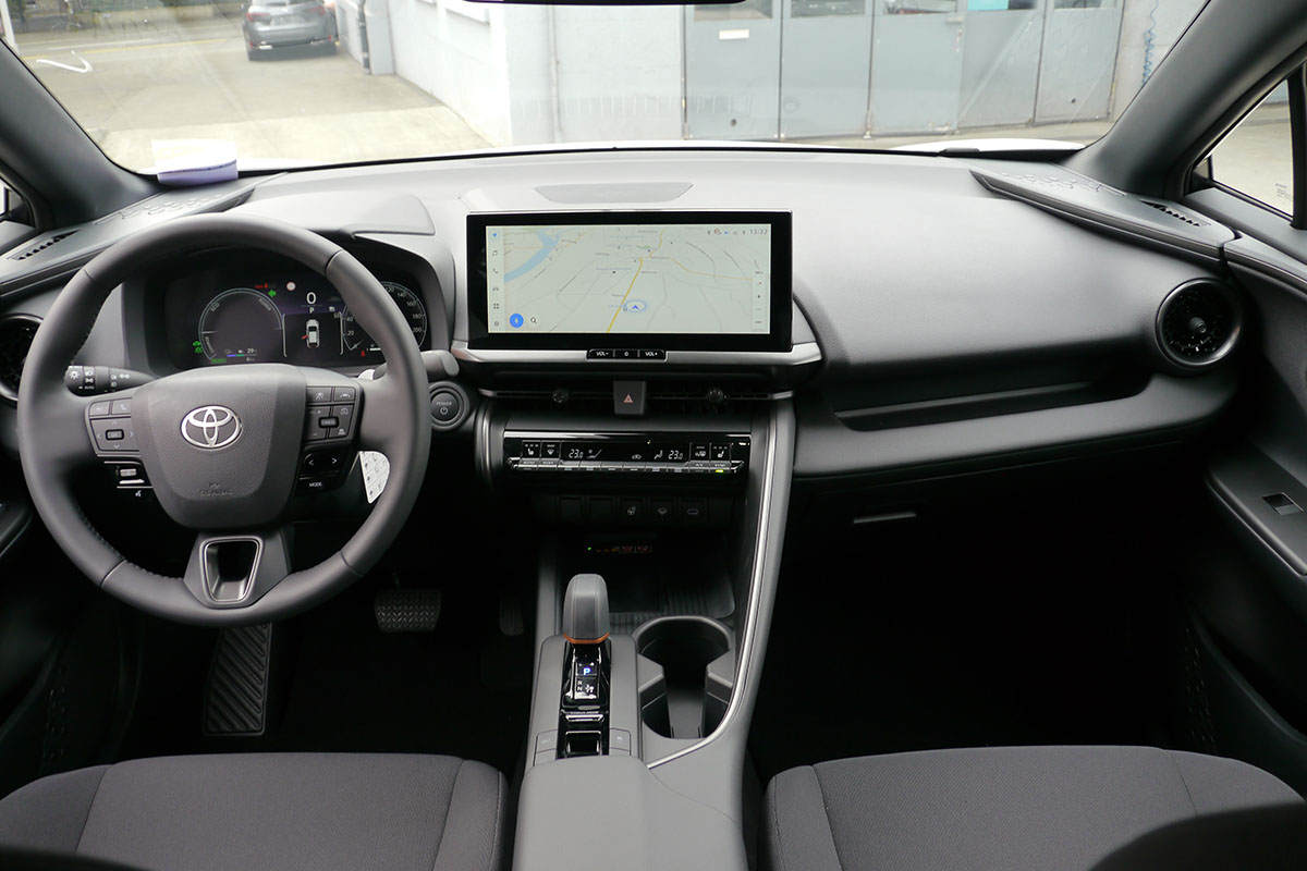 Toyota C-HR 2.0 PHEV Trend 105269 10