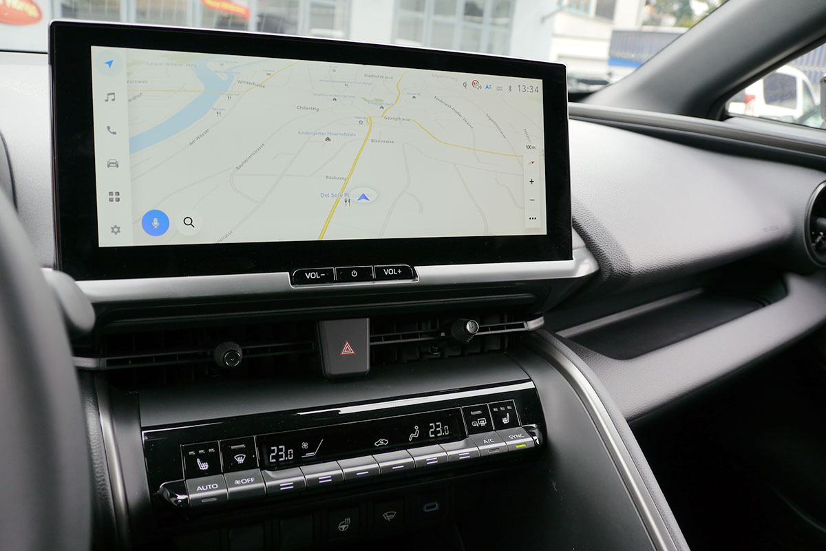 Toyota C-HR 2.0 PHEV Trend 105269 12