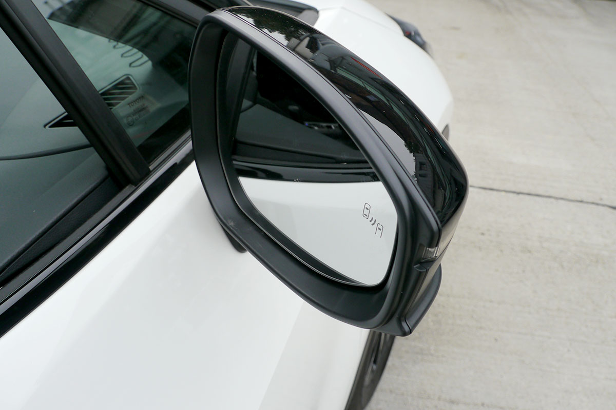 Toyota C-HR 2.0 PHEV Trend 105269 14