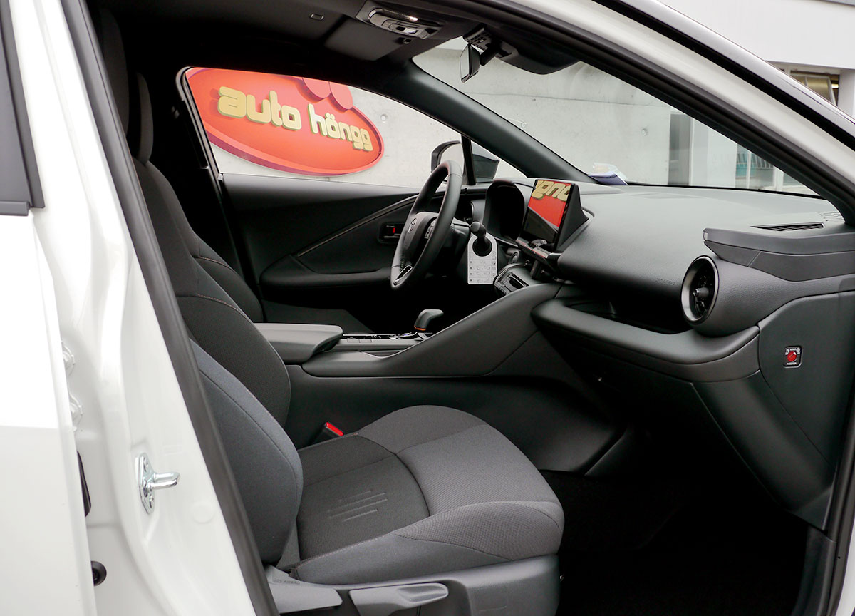 Toyota C-HR 2.0 PHEV Trend 105269 4