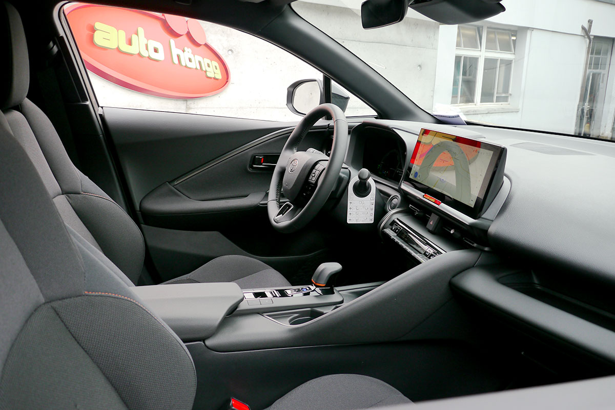 Toyota C-HR 2.0 PHEV Trend 105269 5