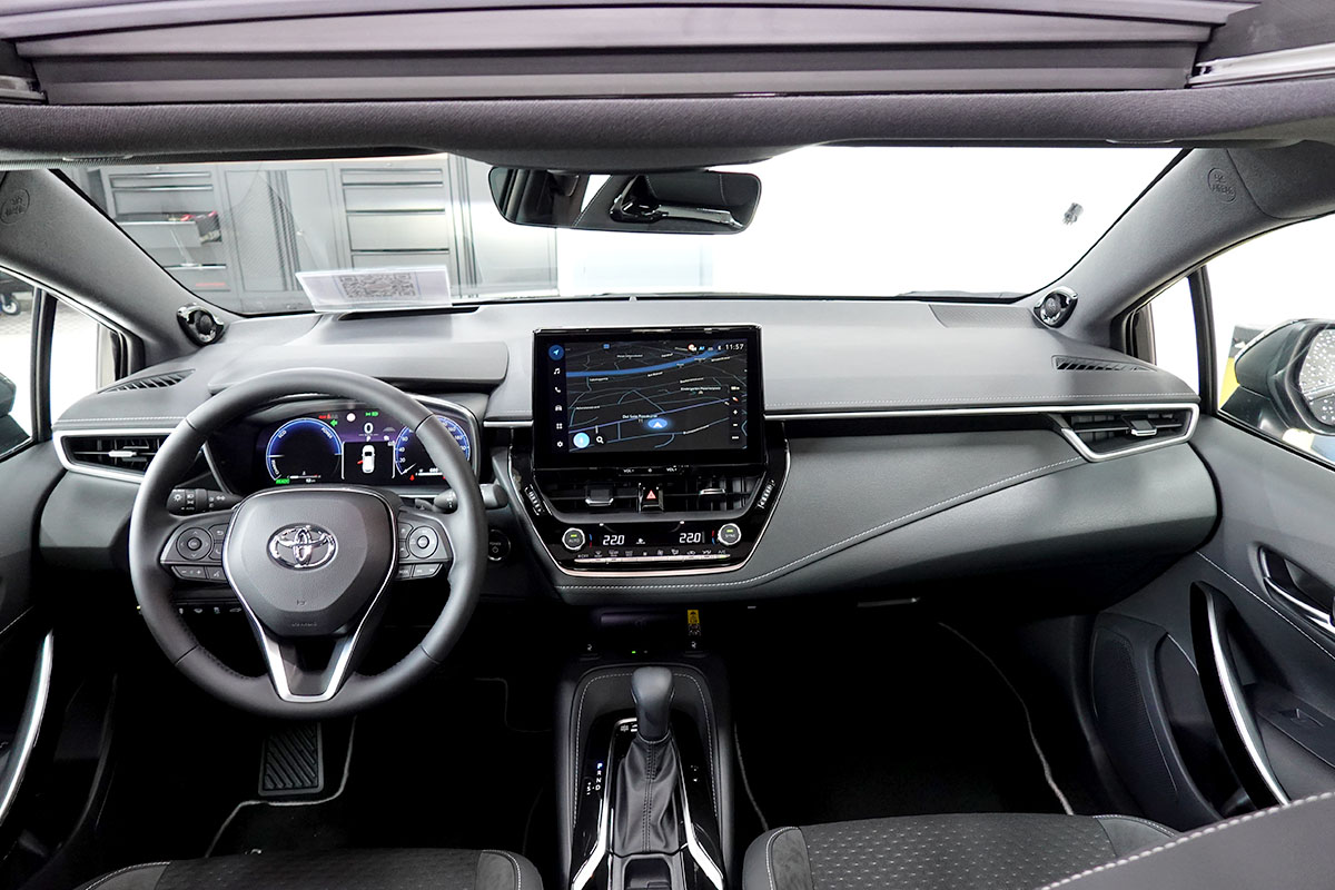 Toyota Corolla Touring Sports 2.0 HEV Premium, Panorama 105339 8