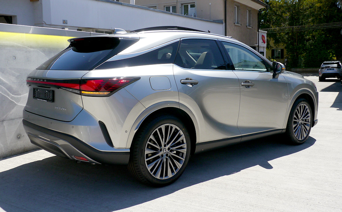 Lexus RX 450h+ Excellence 105356 2