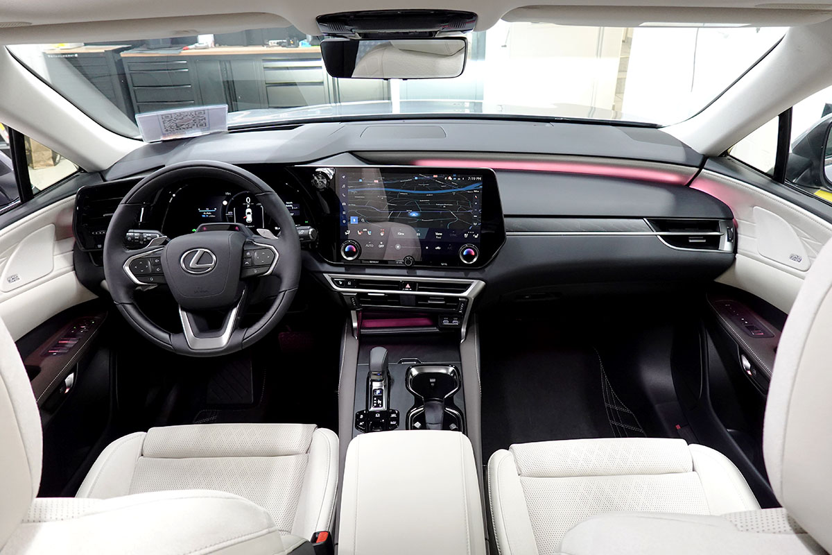 Lexus RX 450h+ Excellence 105377 9