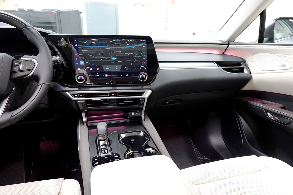 Lexus RX 450h+ Excellence 105377 10