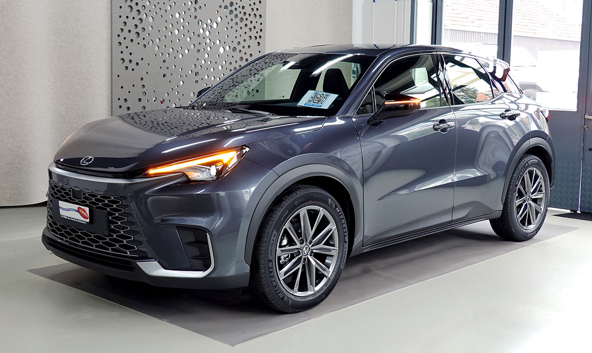 Lexus LBX 1.5 Hybrid Elegant 105390 0