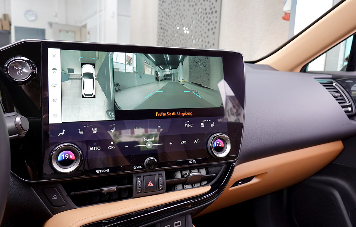 Lexus NX 450h+ Comfort Panorama 105410 12