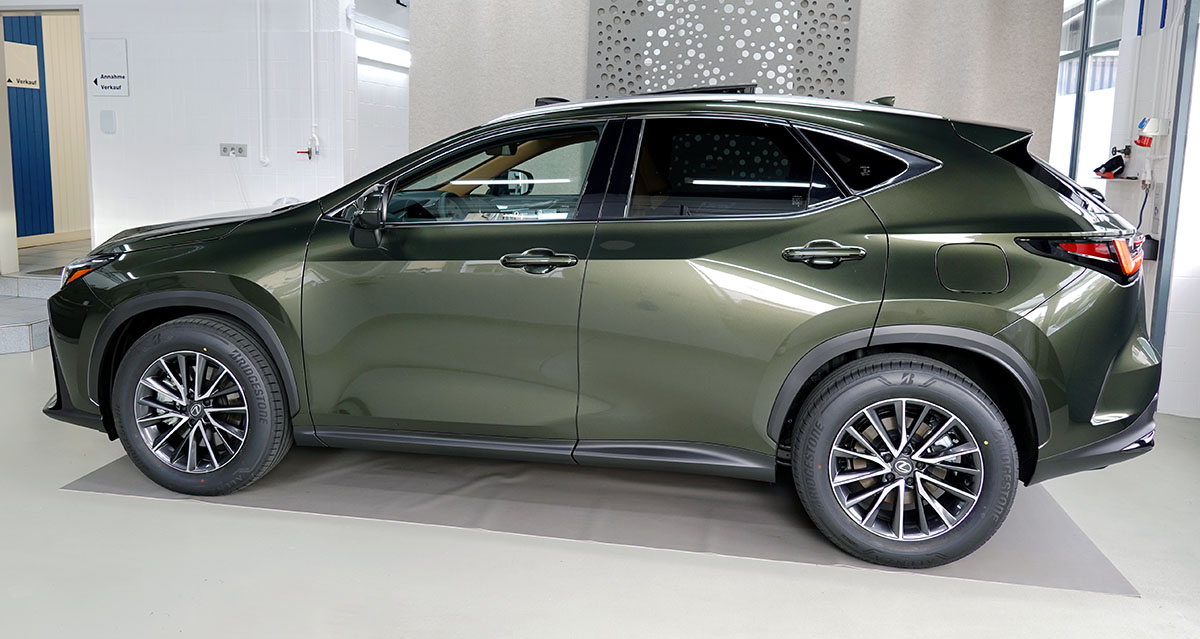 Lexus NX 450h+ Comfort Panorama 105410 1