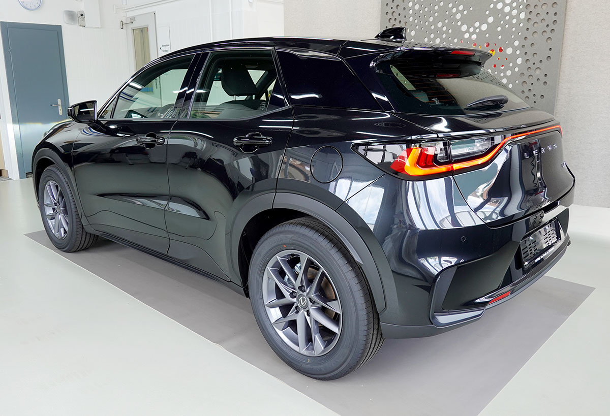 Lexus LBX 1.5 Hybrid Impression 105421 2