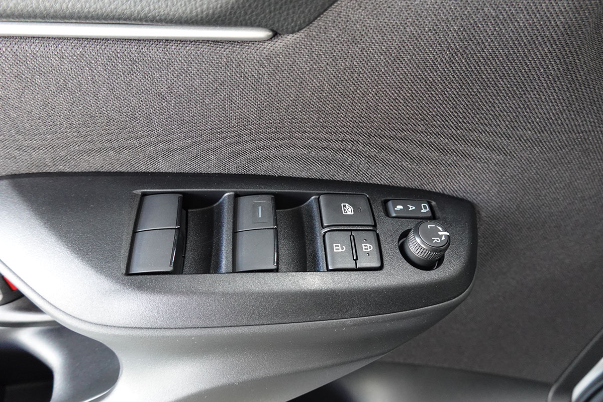 Toyota Yaris Cross 1.5 VVT-i HSD Trend 130PS 105440 14