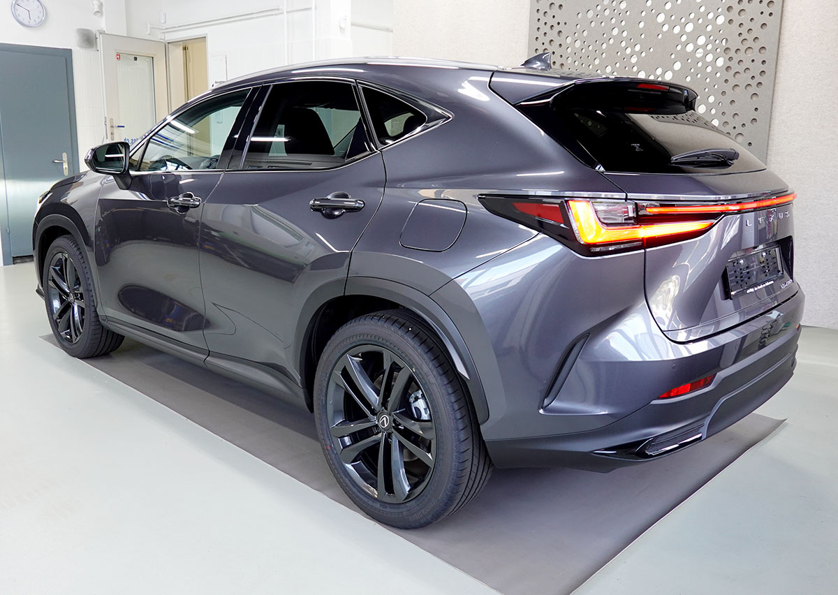 Lexus NX 450h+ Comfort, 20″ Alufelgen 105507 2